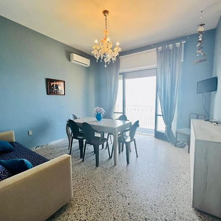 Casa Vacanze Porto Delle Gatte Санта-Марія-ді-Кастеллабате Екстер'єр фото